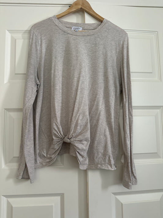 Seller 147 | Women’s Evereve top | size XL | oatmeal