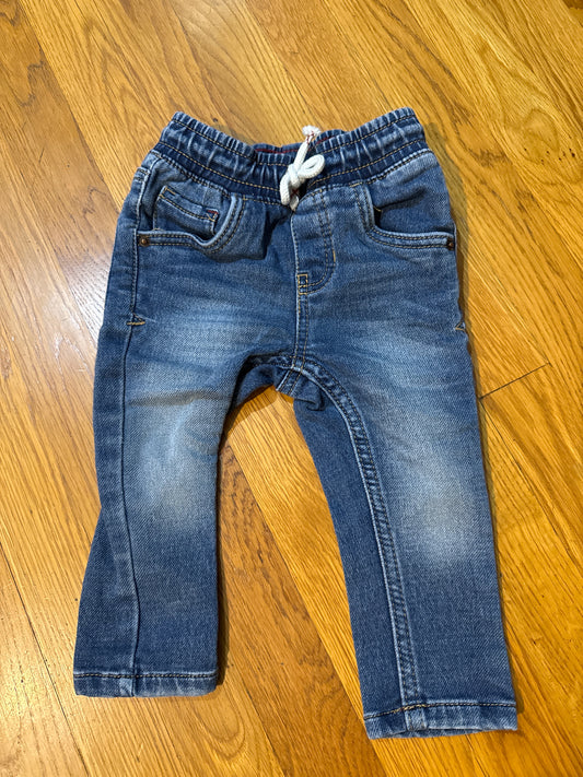 Seller # 152 - boys Cat & Jack size 12 Months skinny jeans