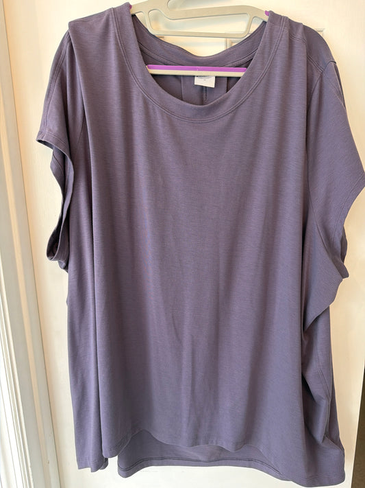 #47 women’s 2x Athleta top. Flowy style