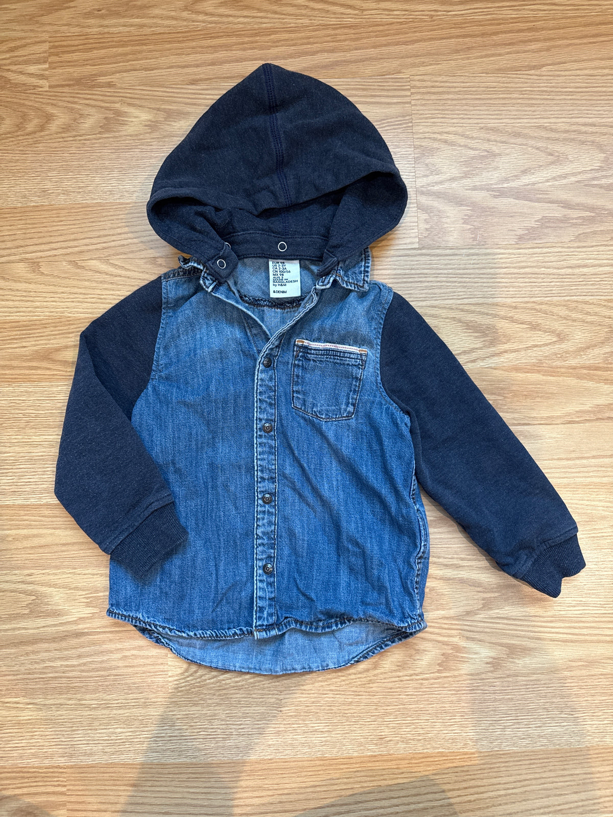#87 H&M boys size 2-3 soft denim w/removable hood VGUC