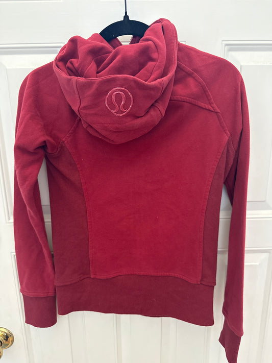 #81A Lululemon Sz 6 (no size dot) Red Scuba Jacket