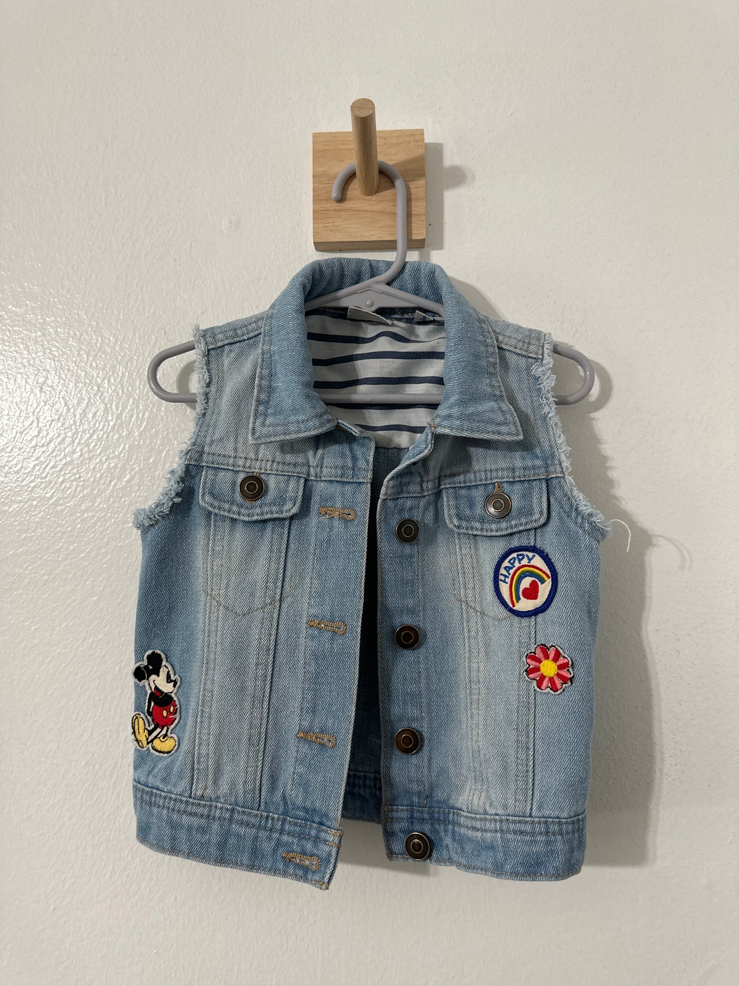 #111 Girls Jean Vest Patches Mickey Mouse XS