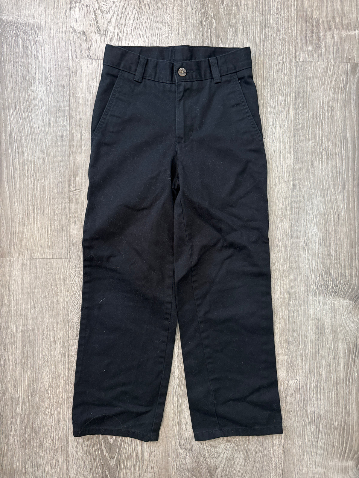 #149 Boys 8 slim black chaps chino pants