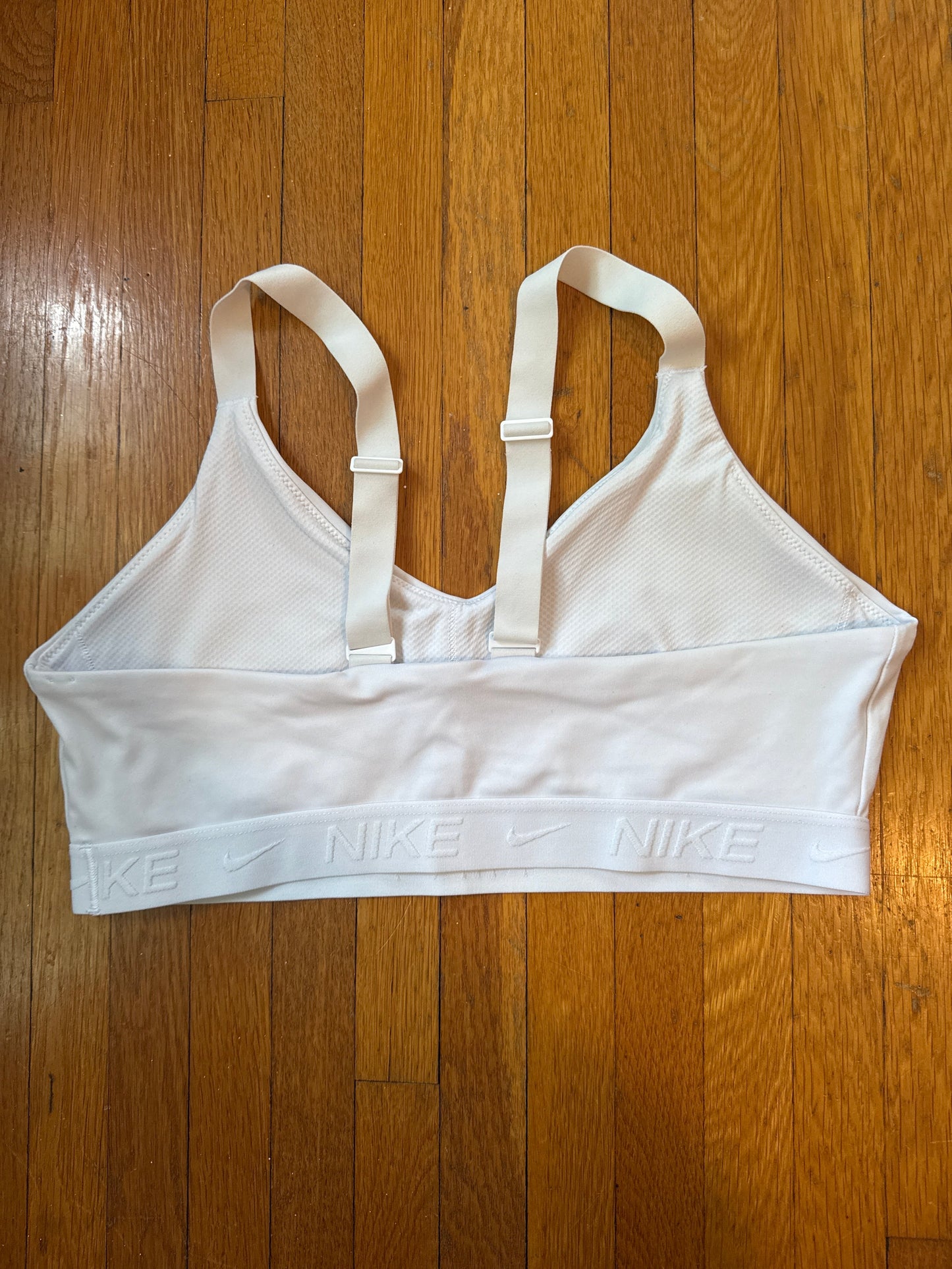 Seller #127 Nike sports bra Women's Size Large