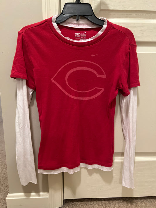 Women’s Nike Cincinnati Reds long sleeve shirt size M