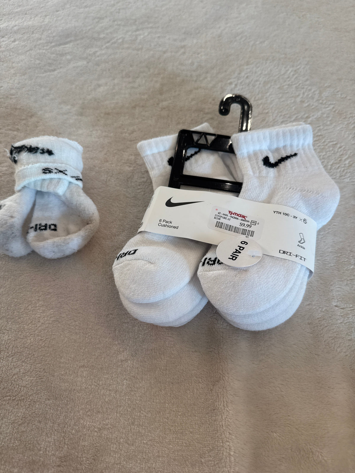 #81 Boys Nike socks 10c-3y (I say 10c-13 imo)- wore one pair before realizing too small 5 new 1 worn thicker