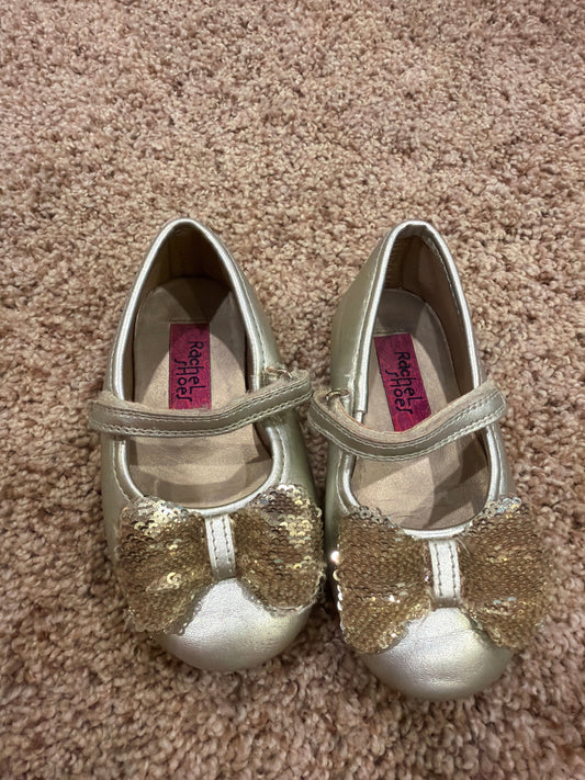 #47, Girls gold sparkly Maryjanes  size 6