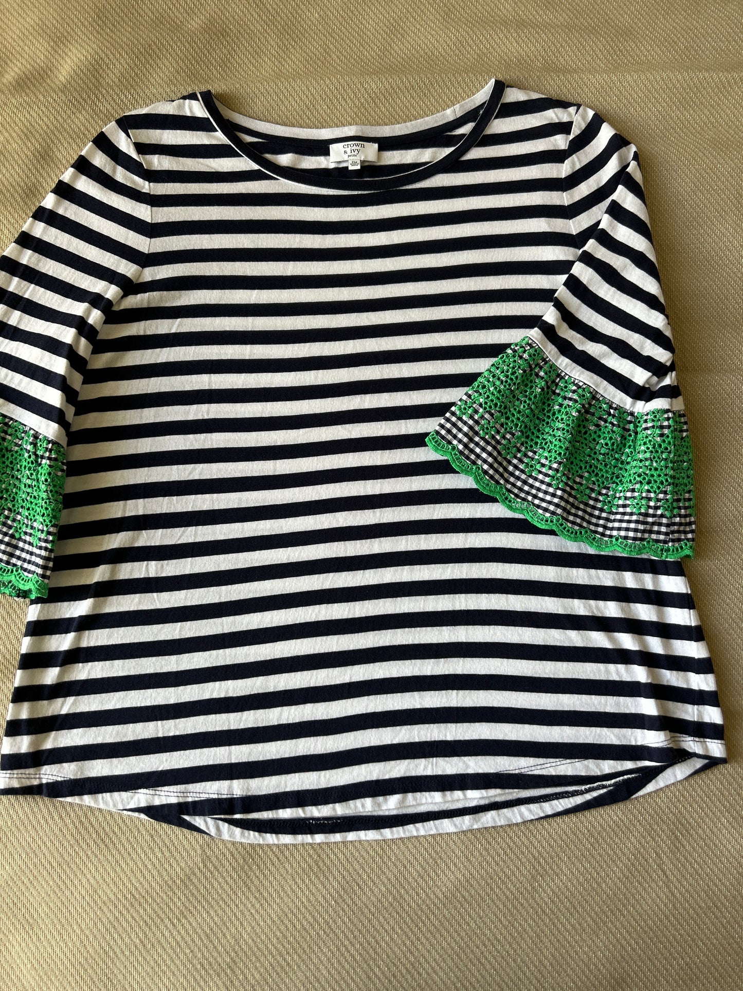 Crown & Ivy/Women’s Top/Size PM