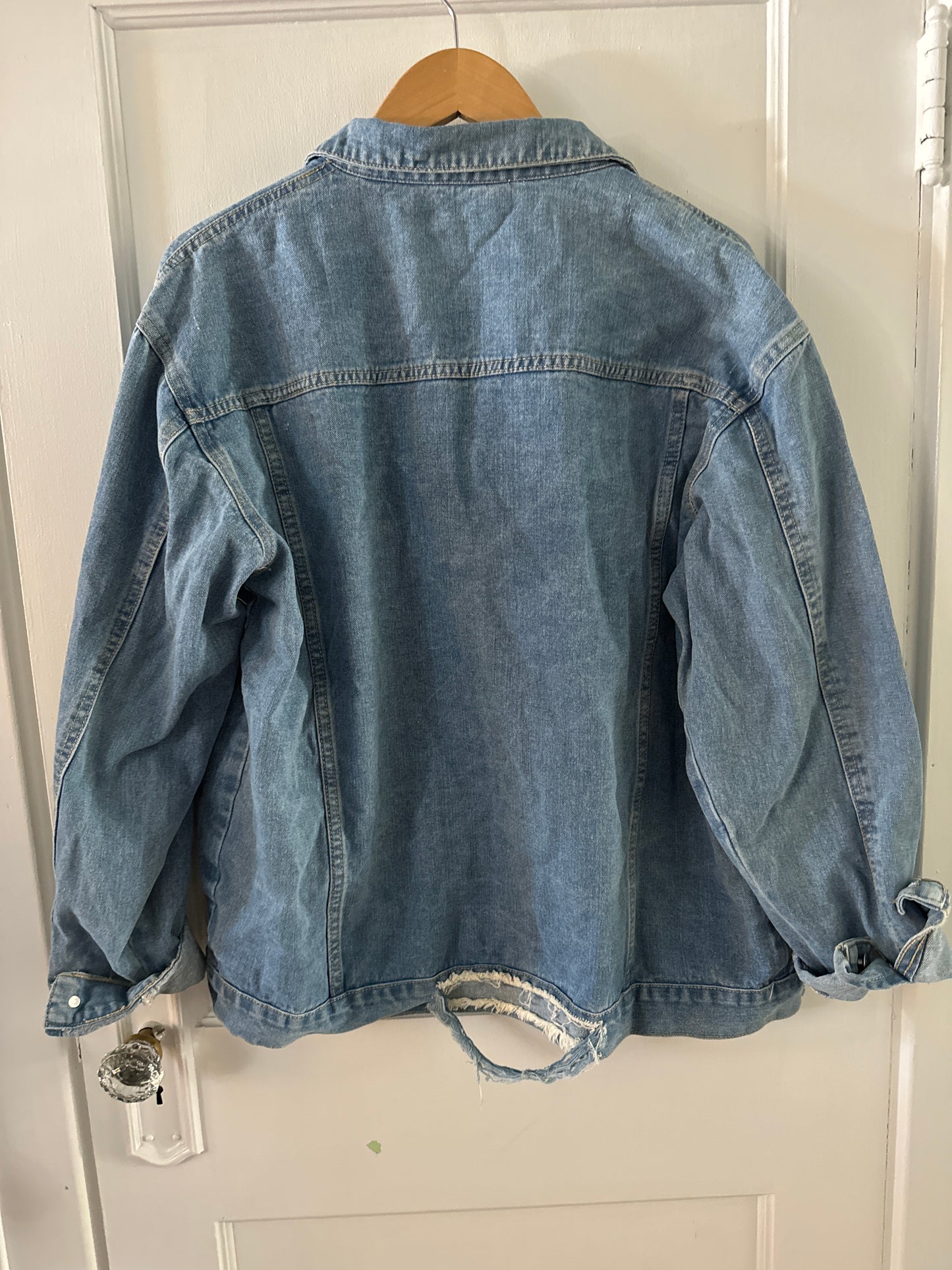 Amazon Distressed Oversized Light Wash Denim Jacket, Size L, Like New, PPU Norwood