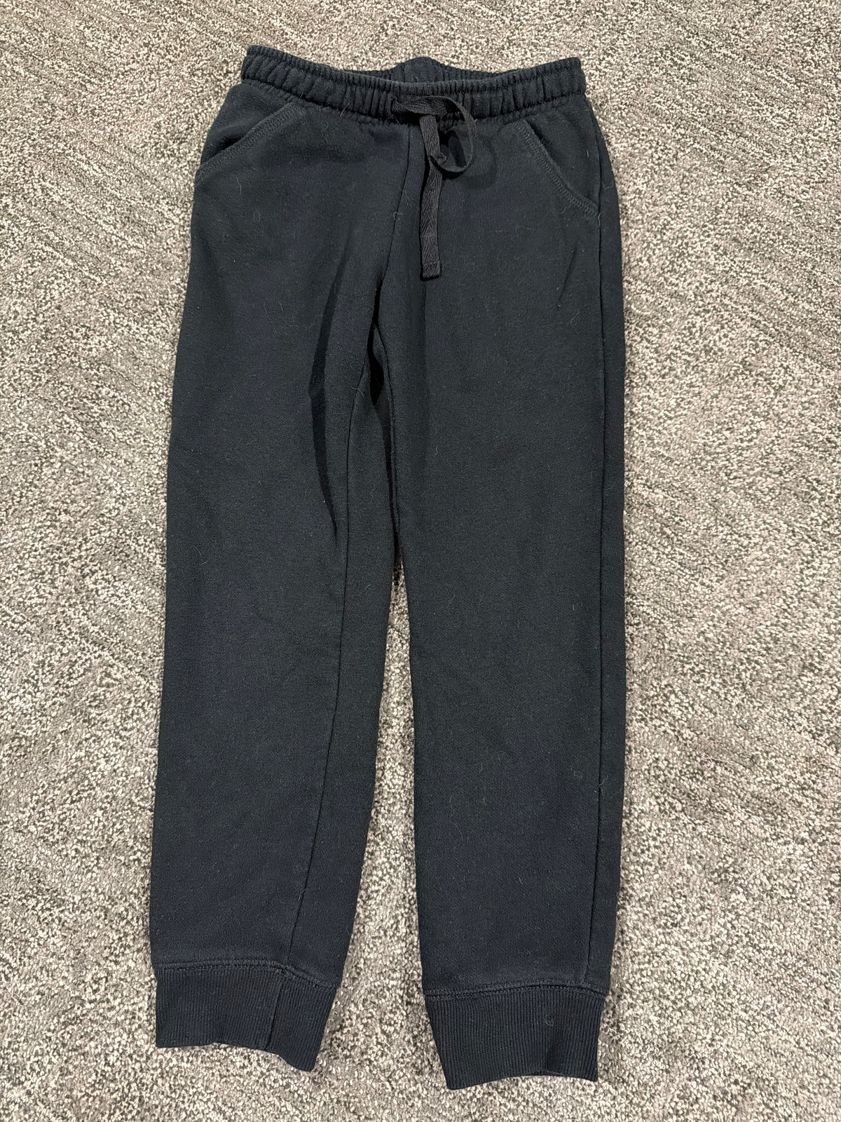 #133 cat & jack 5t girls sweatpants- not faded
