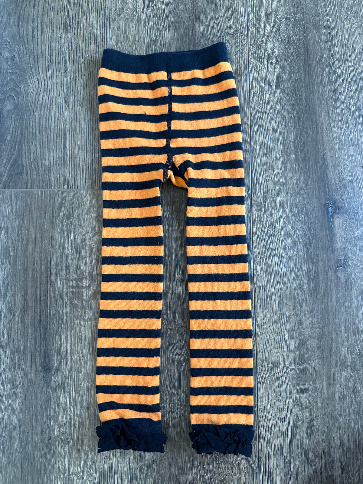 #173 Girls 2T-4T Ruffle Butts leggings
