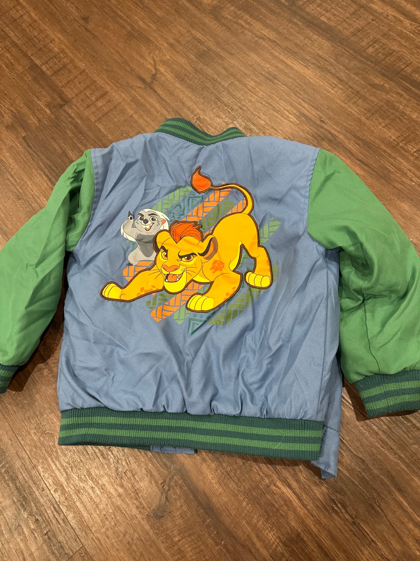 #81b Size 4 boys Lion Guard jacket- good condition