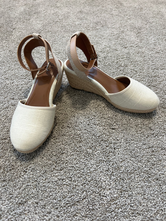 Women’s Covered Espadrilles Size 7
