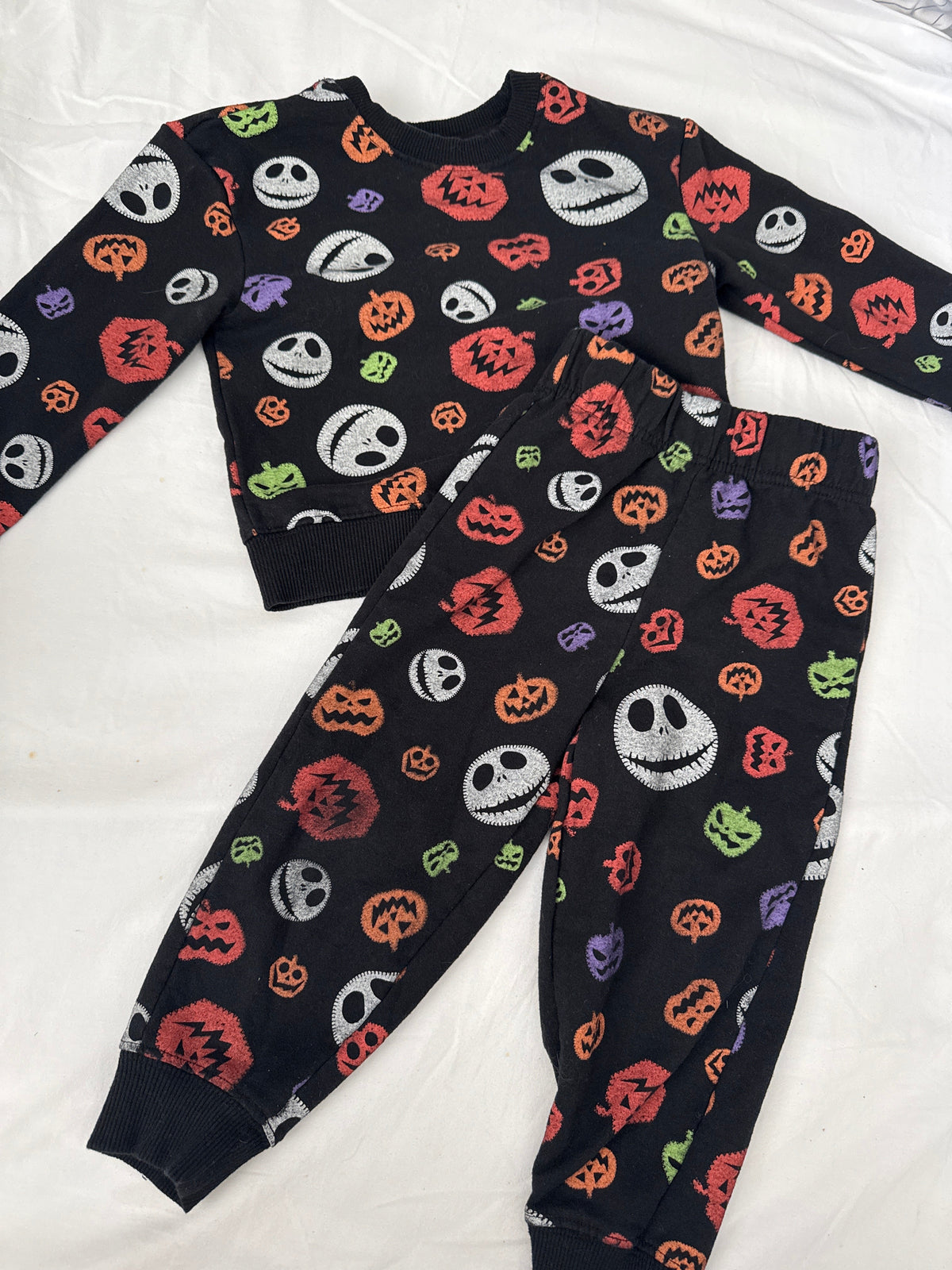 Seller # 19 Disney Nightmare Before Christmas Halloween 2 Piece Outfit 2T