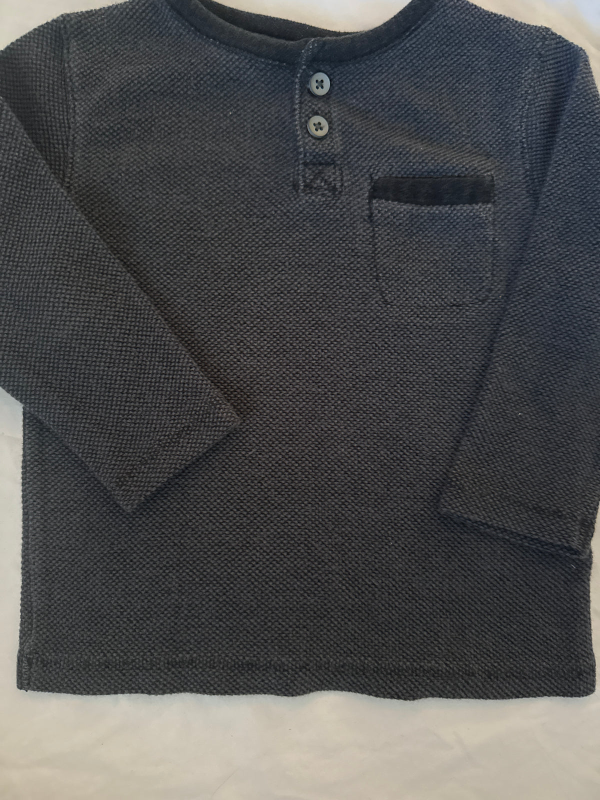 Seller #19  OshKosh Grey Long Sleeve Waffle Shirt Bioys 2T