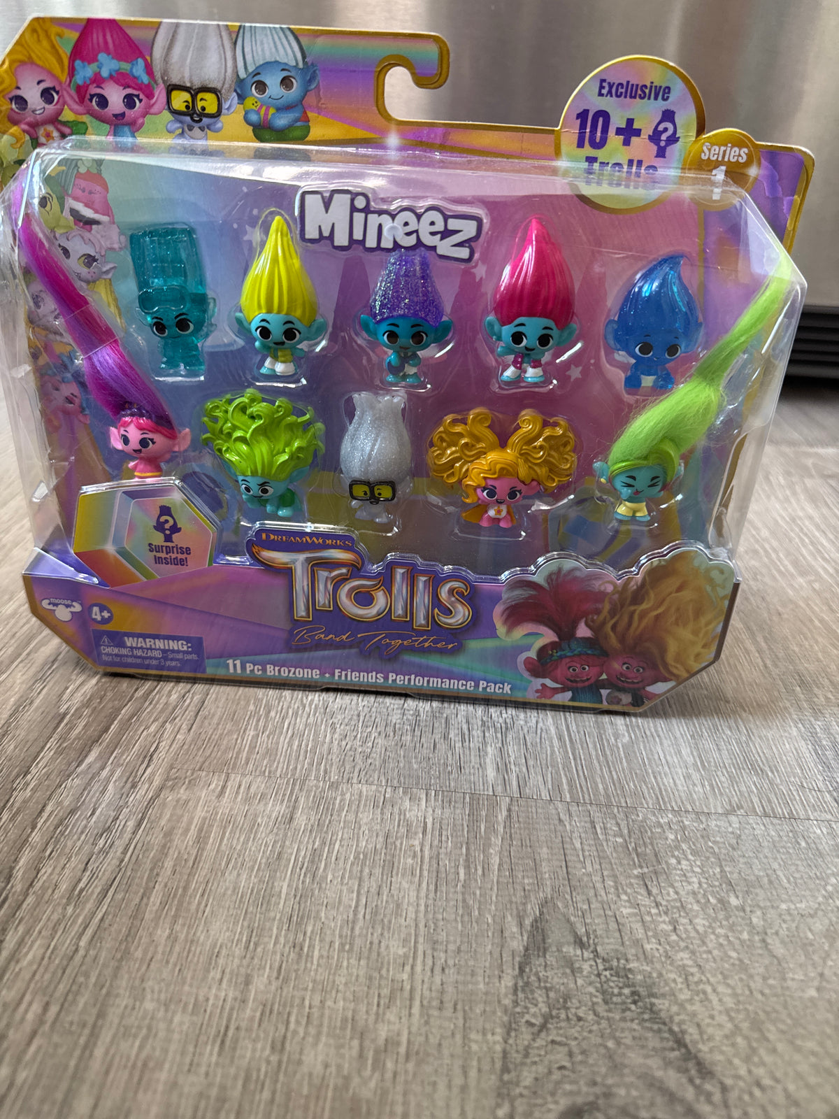 #149 Trolls Mineez 11 Brozone