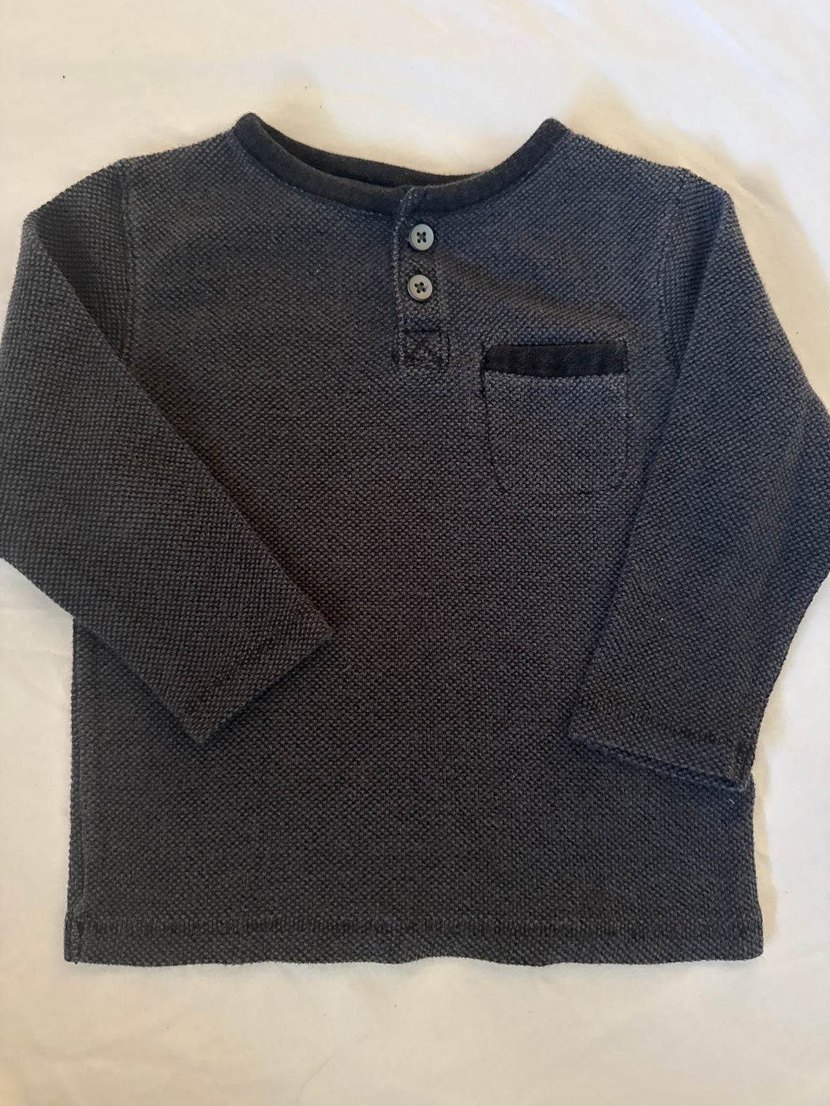 Seller #19  OshKosh Grey Long Sleeve Waffle Shirt Bioys 2T