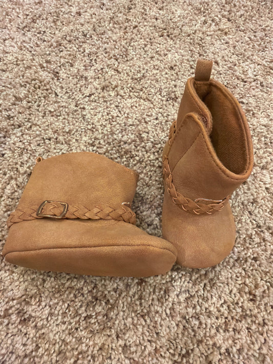#47, Girls booties  size 0-3months
