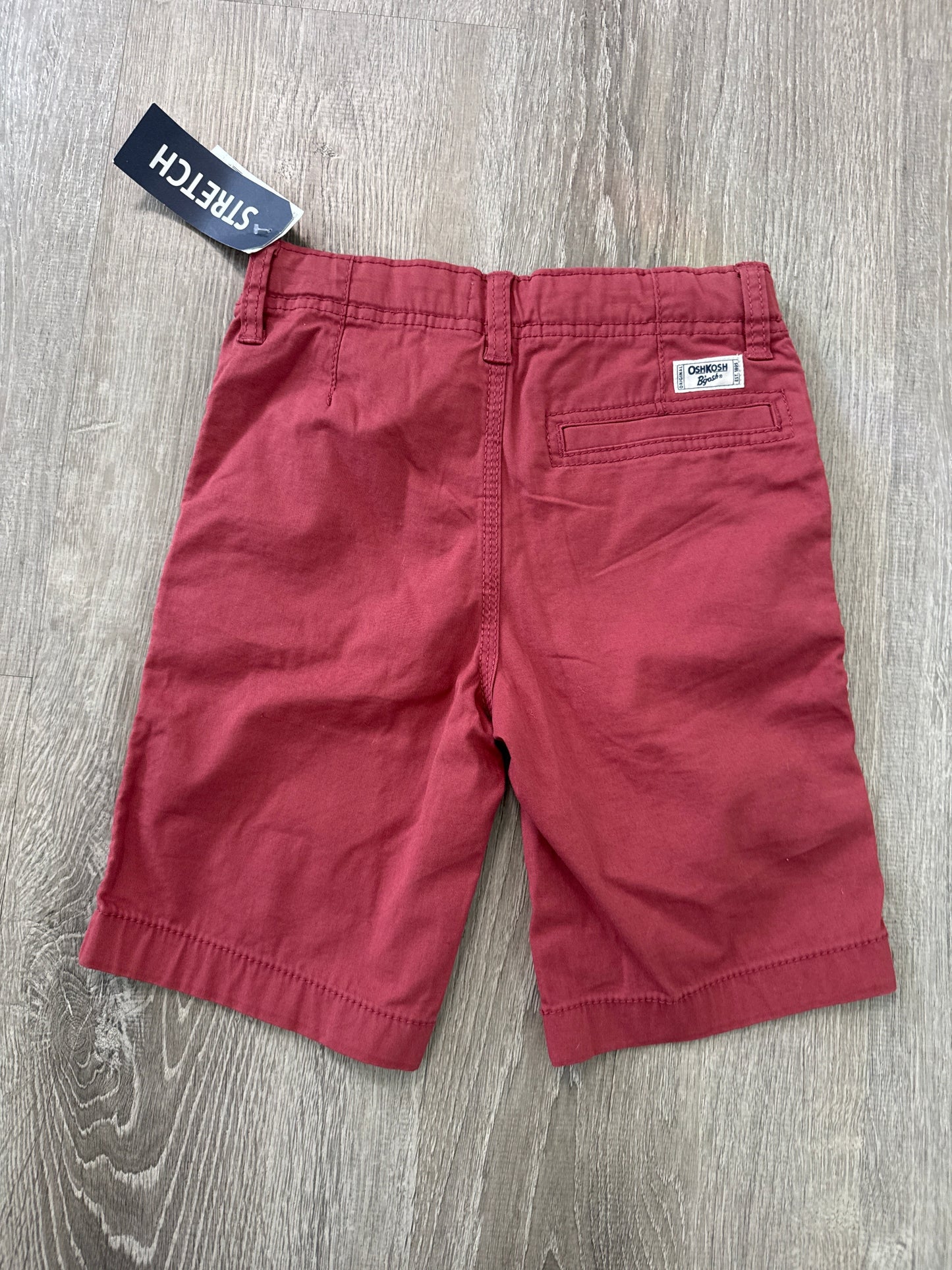 #145 reduced new Boys size 6 Oshkosh shorts