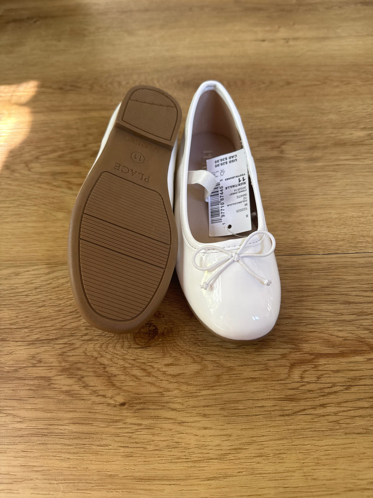 #127 Children's Place Ballet Flats Girls 11