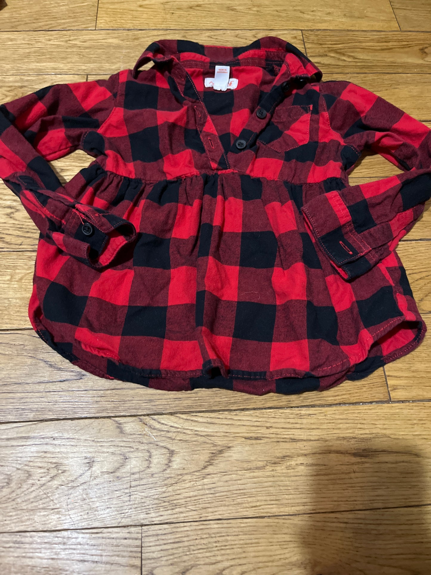 Seller 67 - cat and Jack buffalo plaid top 3