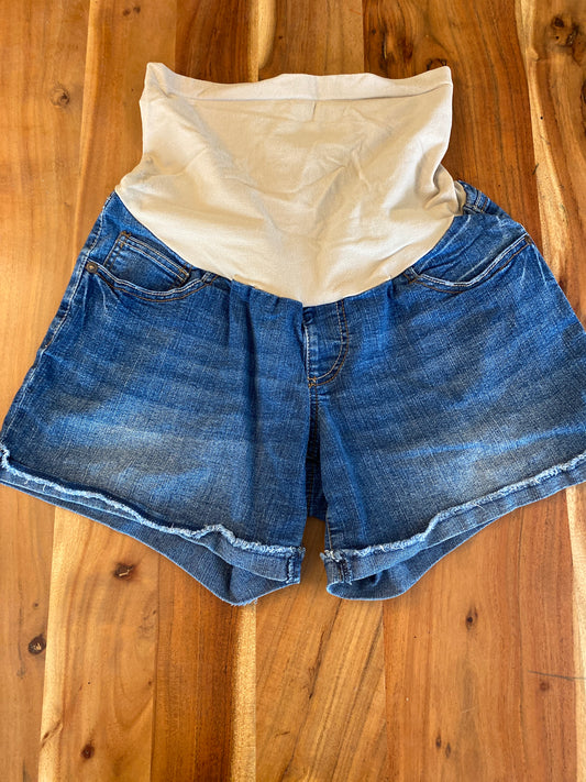 #14-maternity jean shorts (size 4 Oh Baby)
