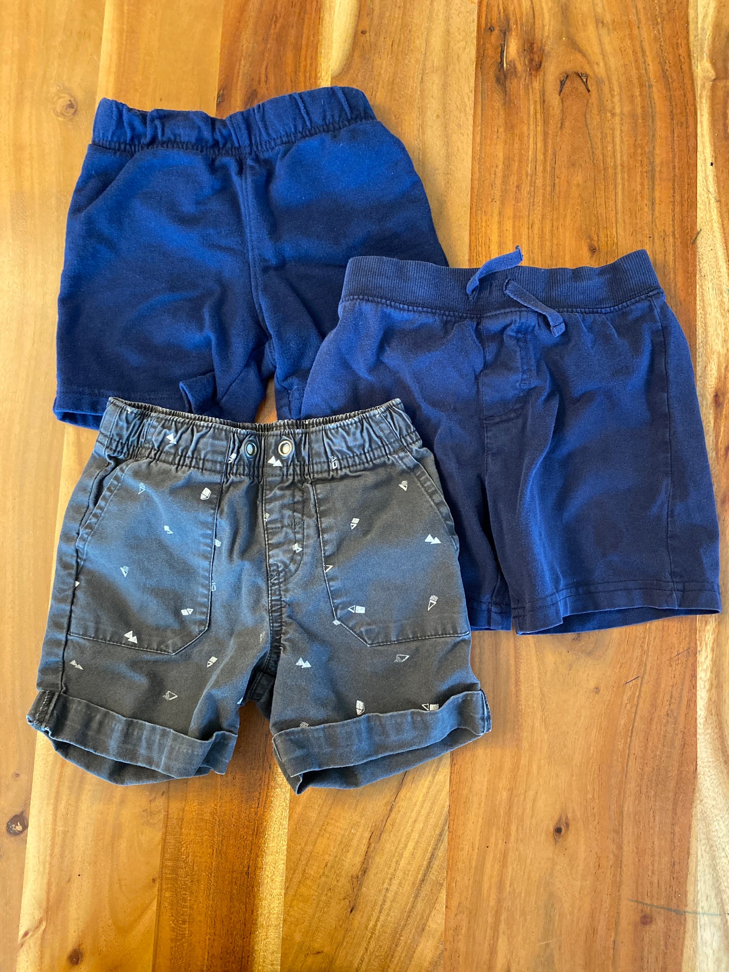 #14-boys shorts (18 month)