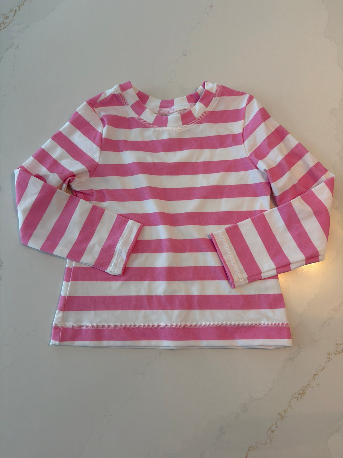 #133 Hanna Andersson NWOT swim shirt size 4