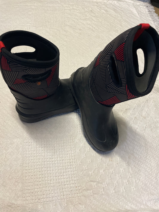 Seller #57 BOG winter boots size 6
