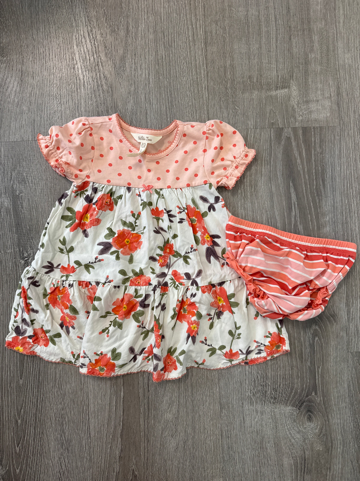 #149 Girls 12-18m Matilda Jane dress