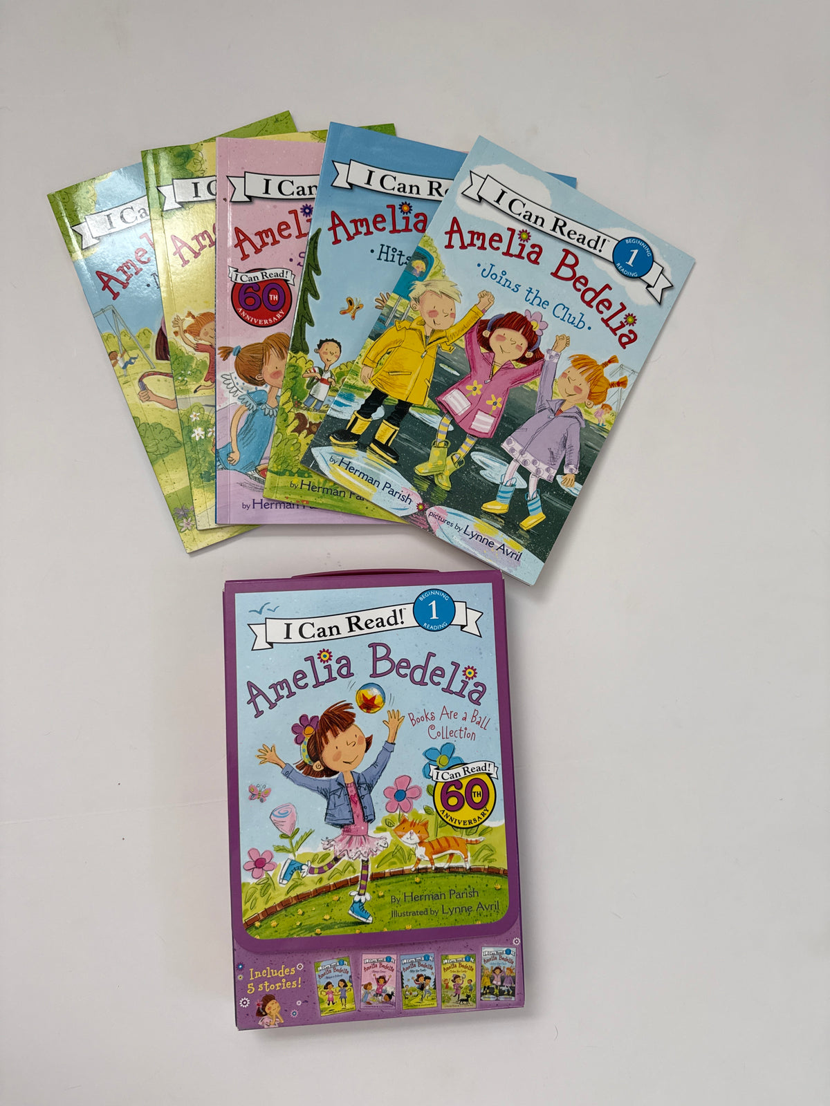 #64 Amelia Bedelia Set of 5 (Level 1)