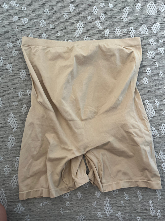 #110 Belly Bandit Size Small Pregnancy Support Garment