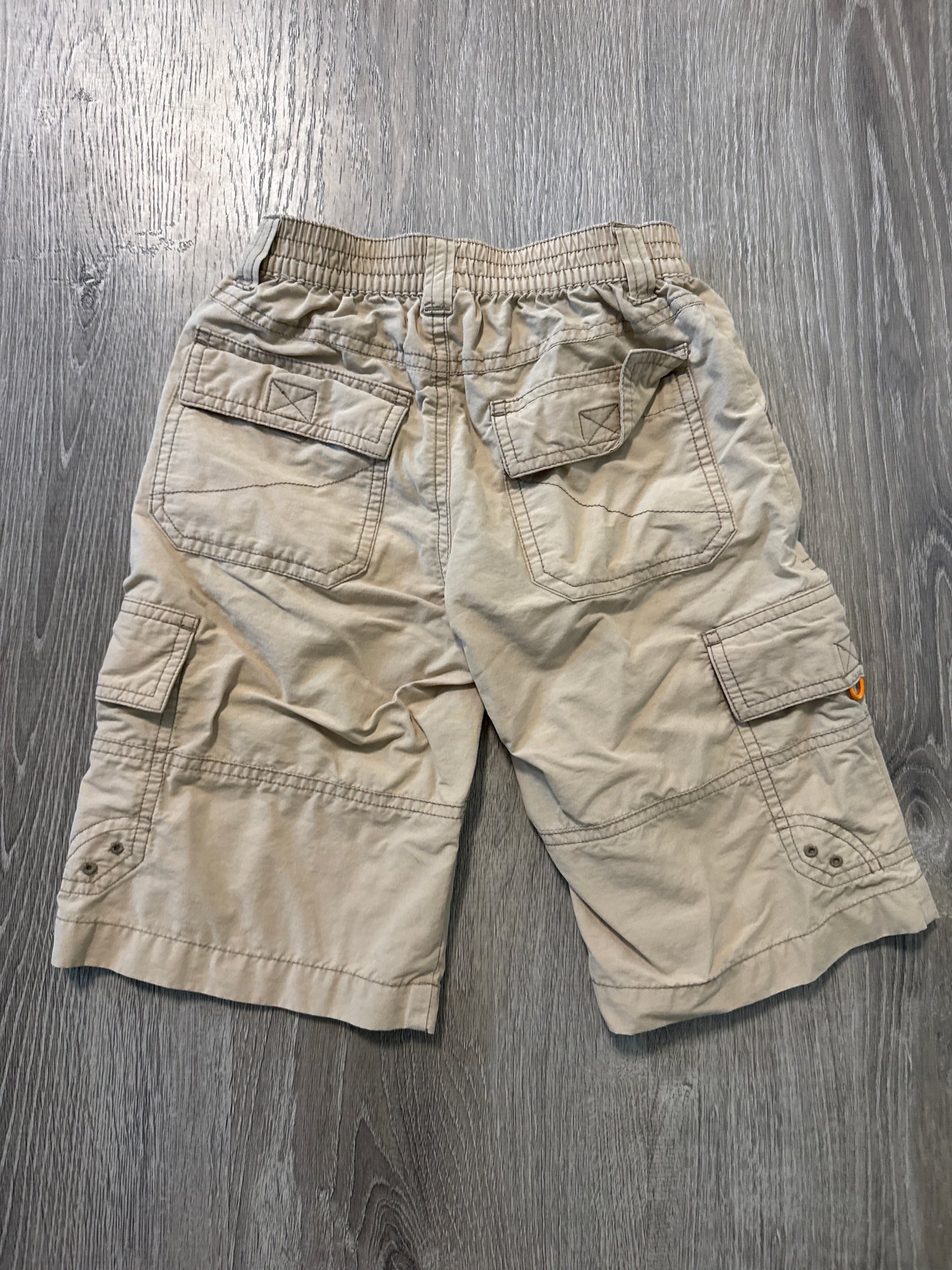 #149 reduced Boys size 5 Gymboree lightweight khaki shorts