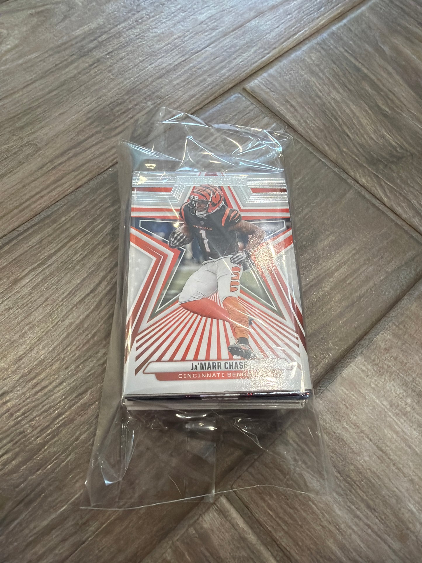 #208  Base Football cards