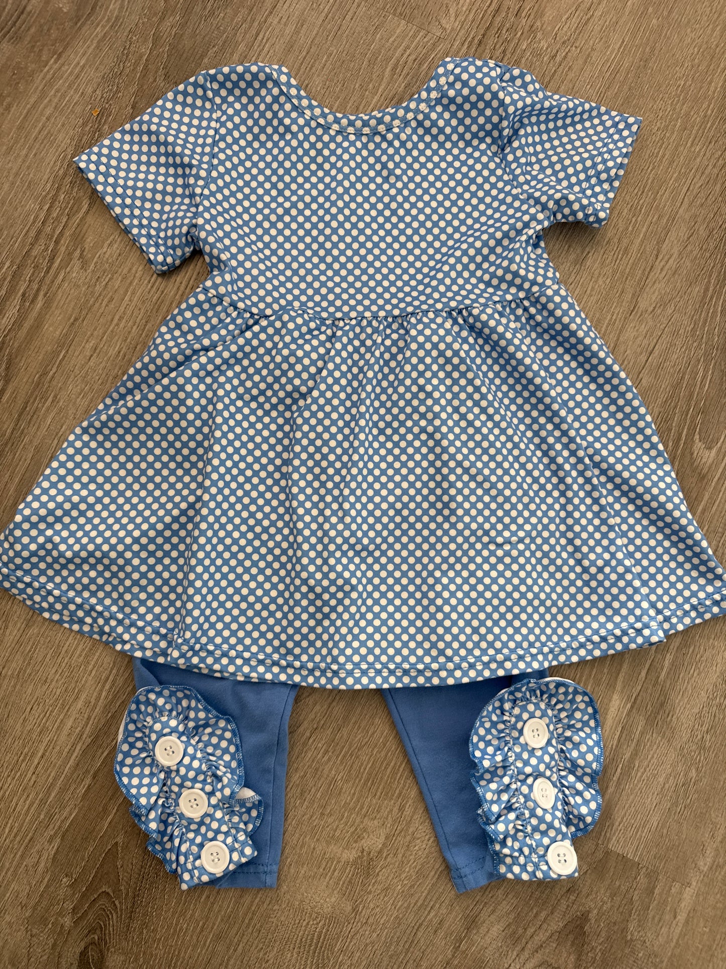 #149 Girls Blue Polka Dot 3T set