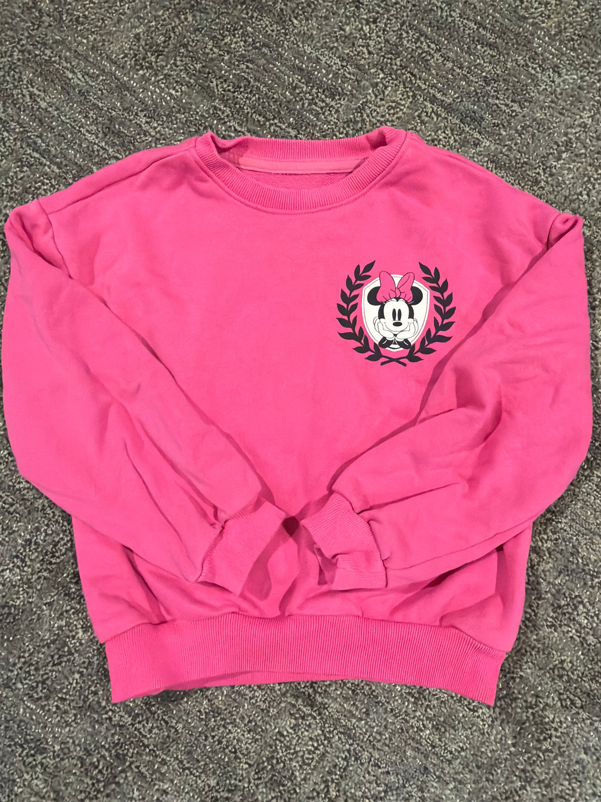 #133 Gap Minnie Mouse crewneck 5