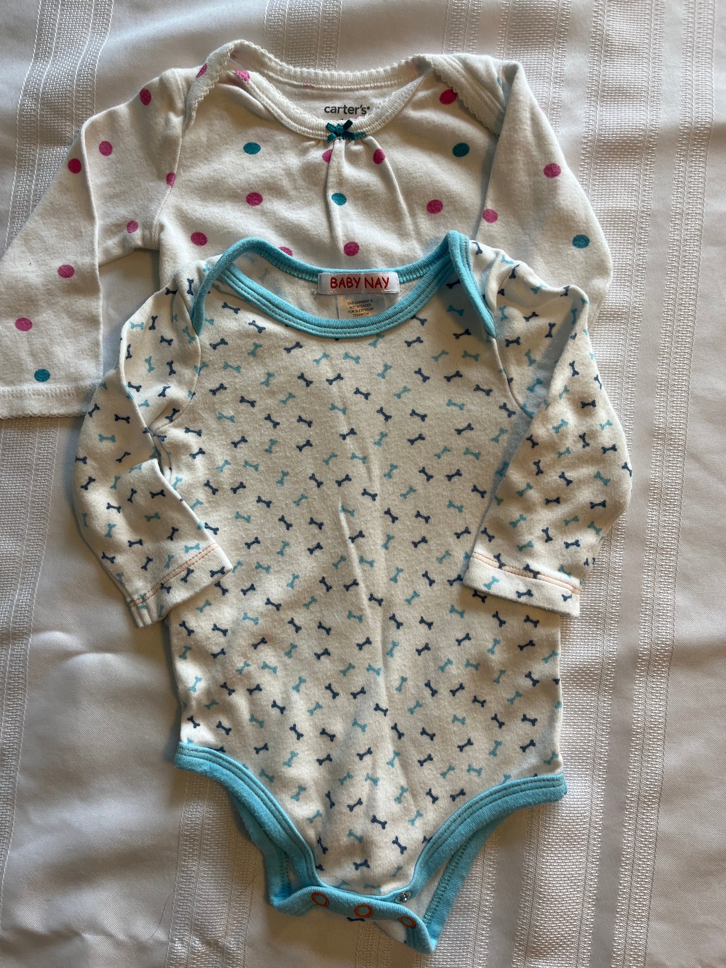 #29 6 mo girls long sleeve onesie EUC