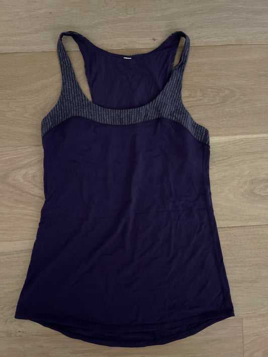 #110 Lululemon Women's Size 6 Purple Tank