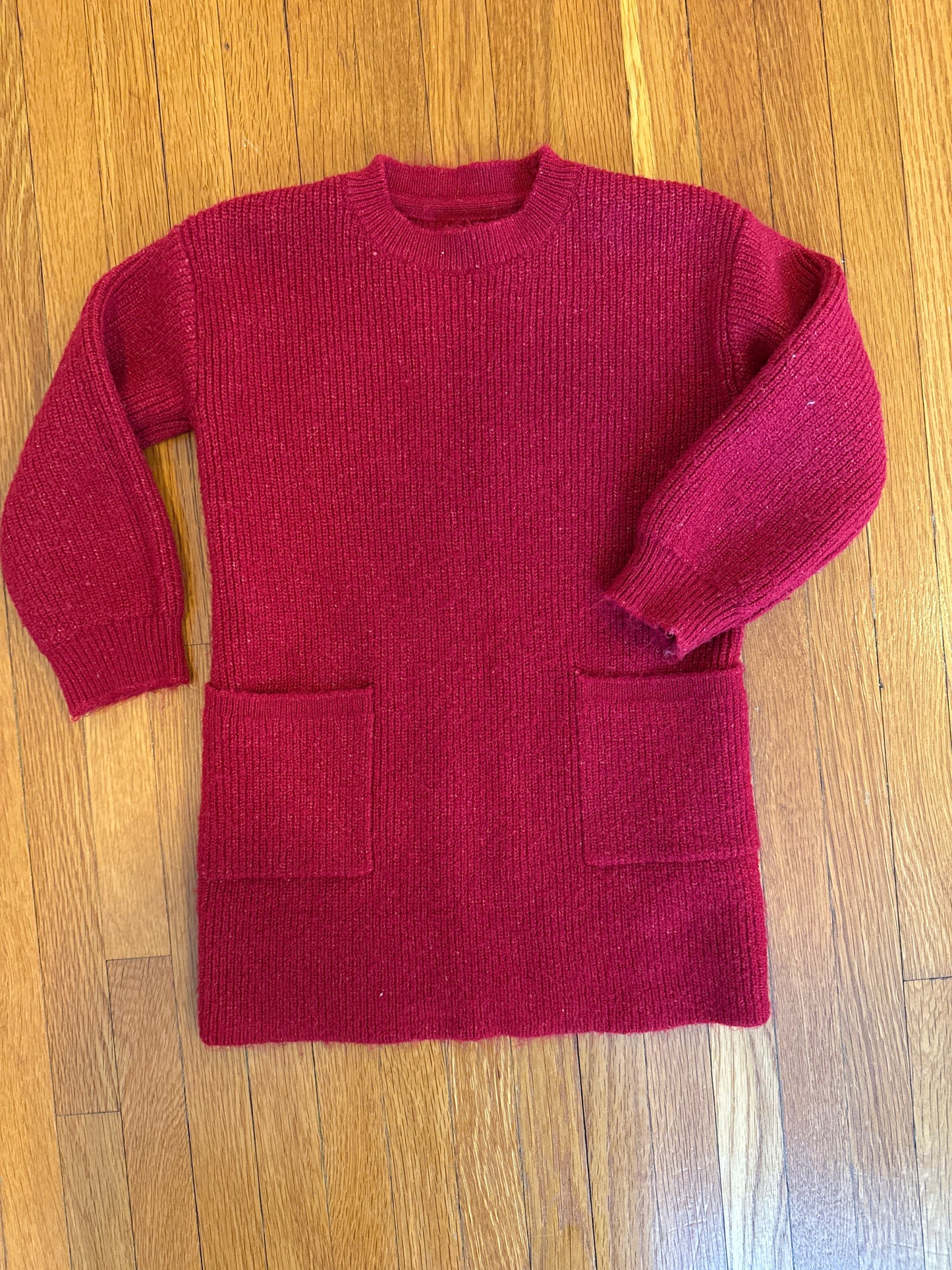 Sellrt #127 Girls BabyGAP sweater size 3T