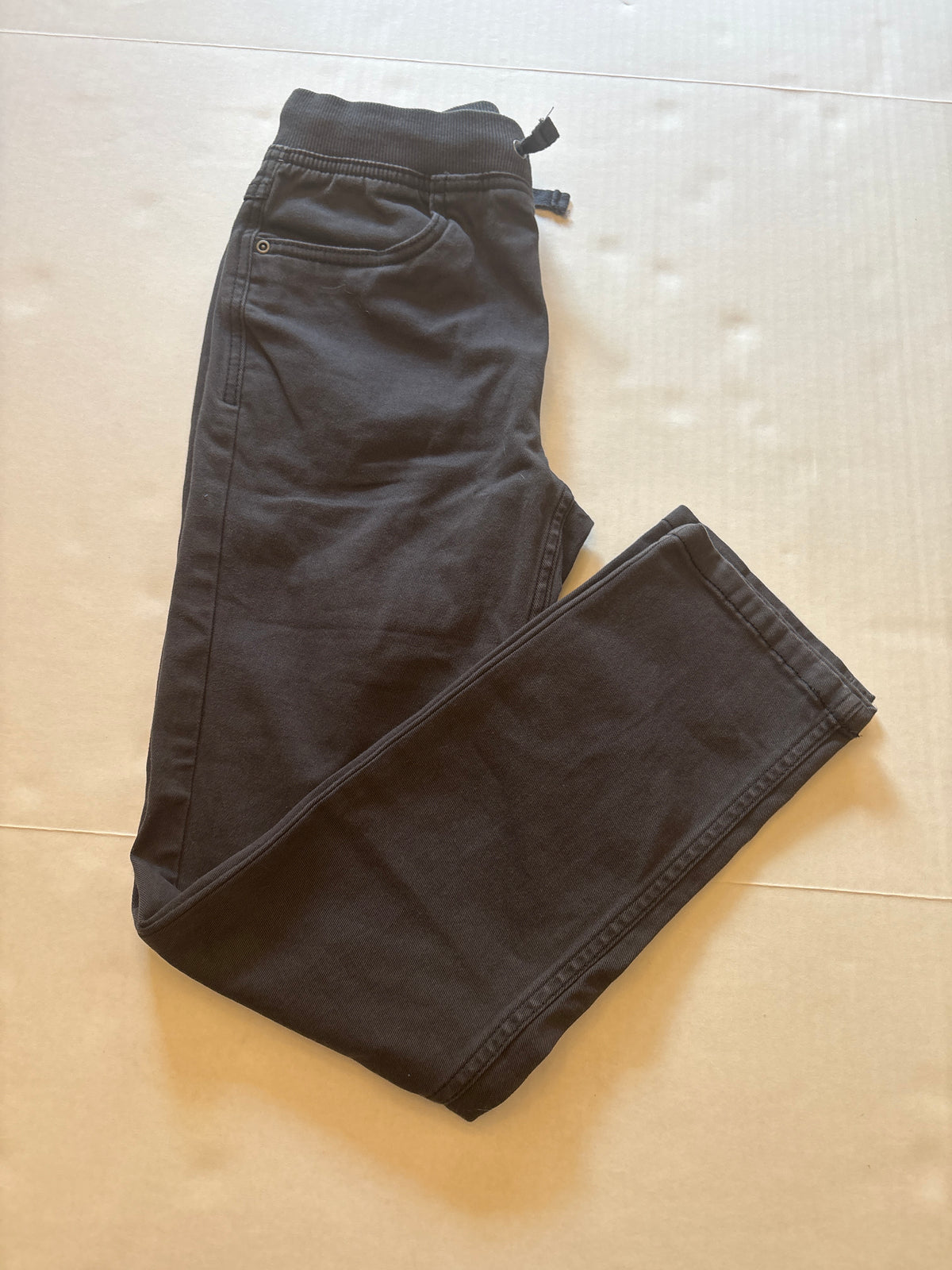 Seller 118 EUC Boys Hanna Andersson Slim Fit Twill Pull-On Pants Size 10. Soft Black color