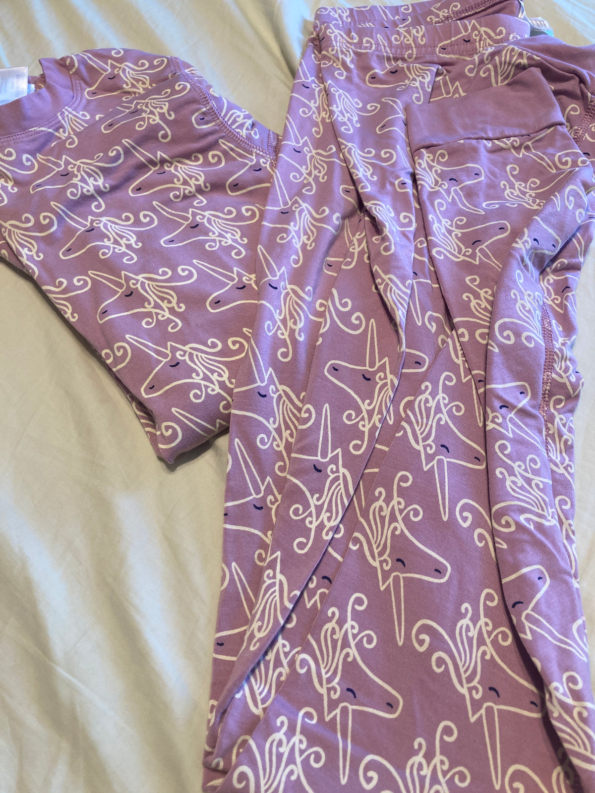 Seller #60 Girls Hanna 14/16 unicorn two piece pajamas