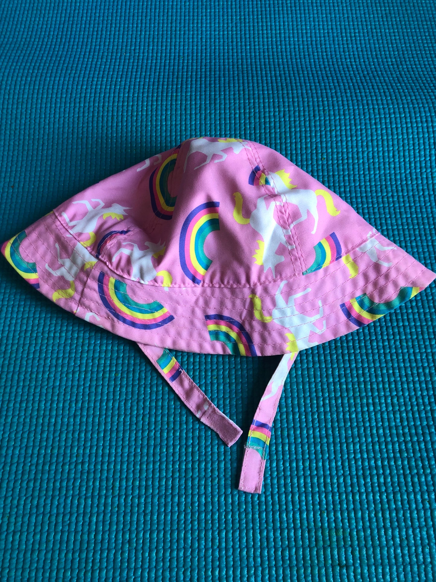 6-18 m pink bucket hat