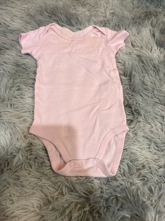 SCO46-Calvin Klein-girls-3-6 months- light pink