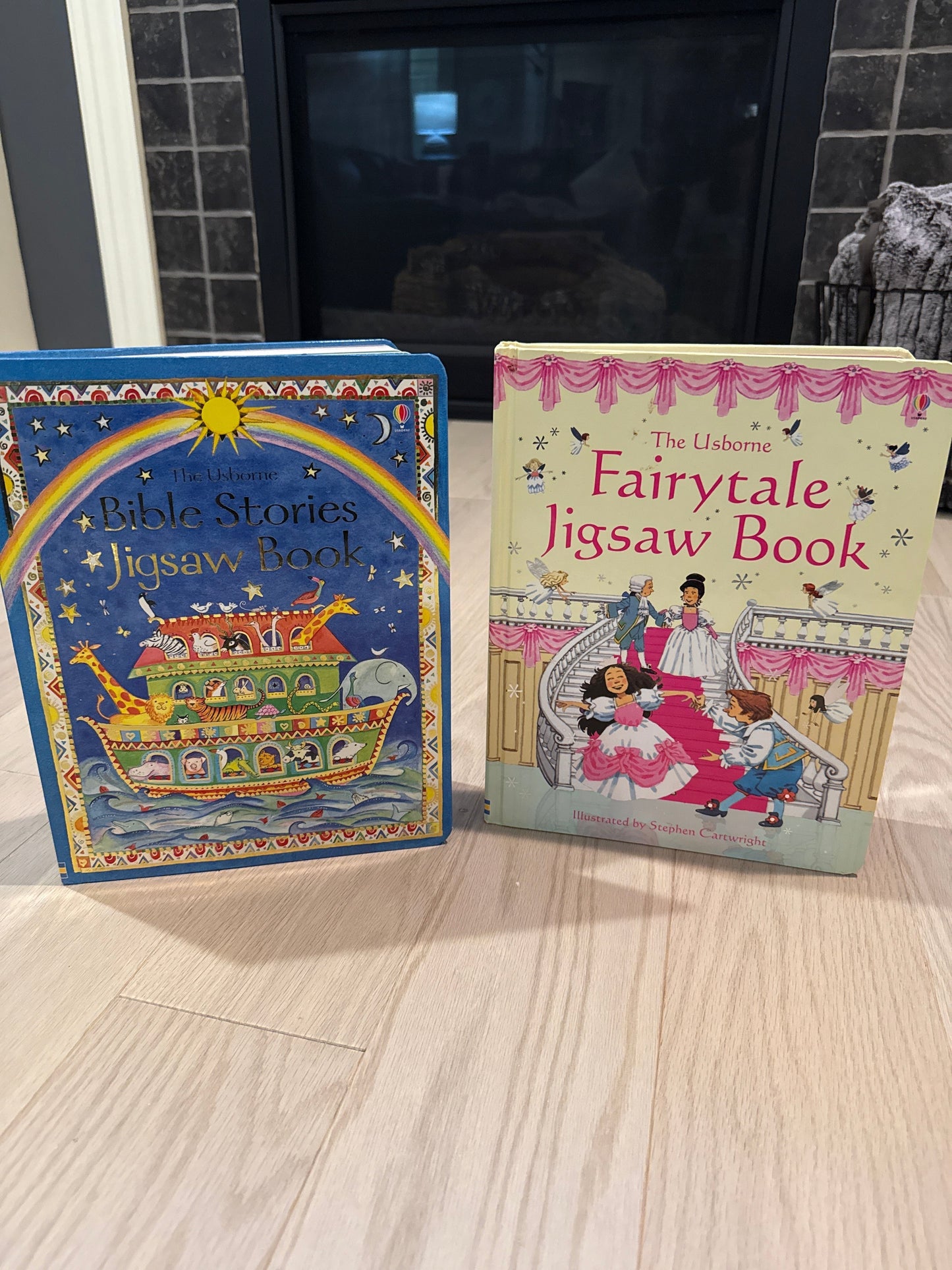 Seller #216 The Usborne hardback Jigsaw books