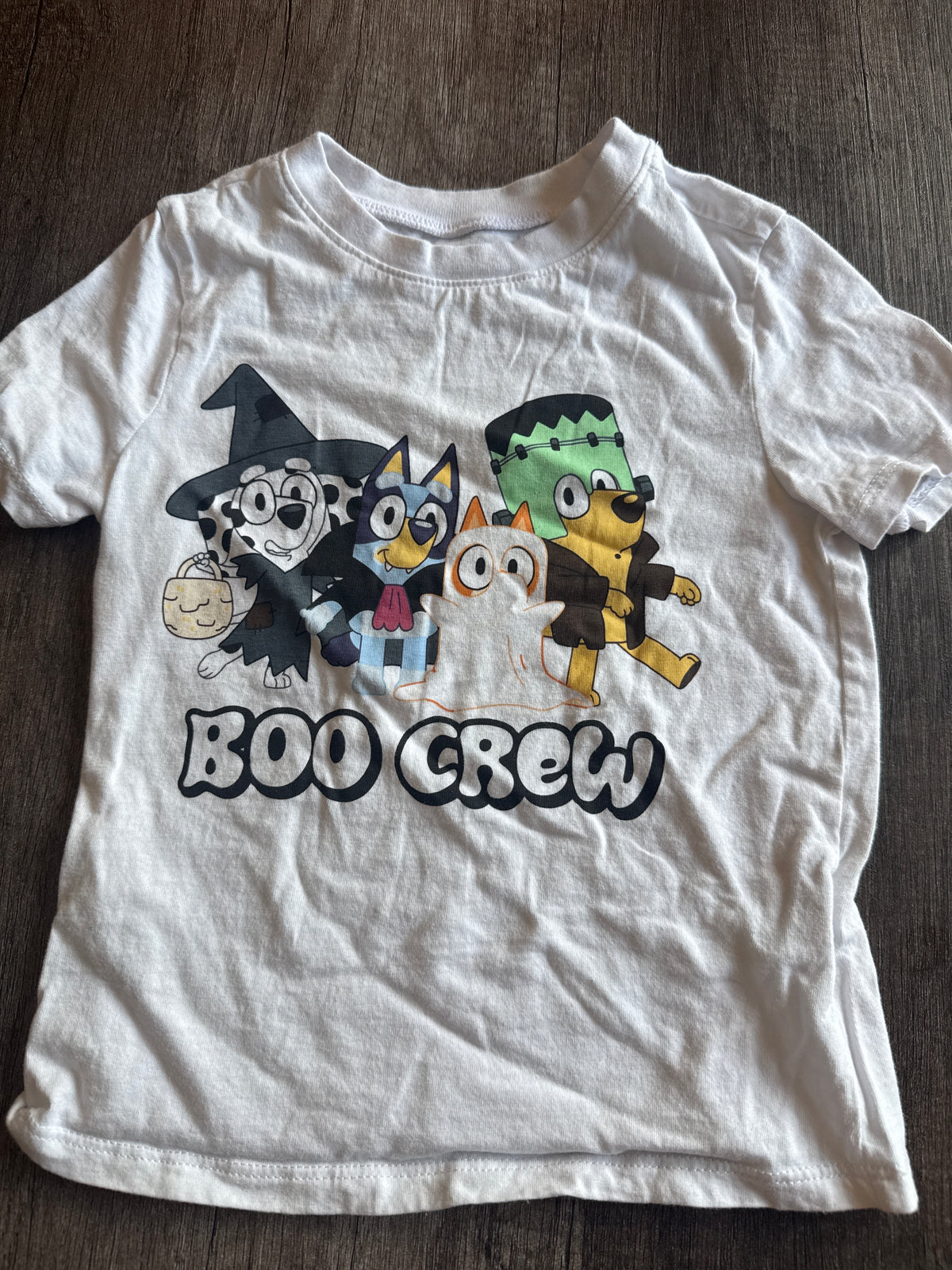 #145-  Size 3T Halloween Bluey Shirt