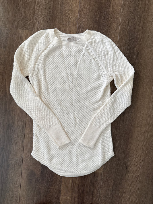 #173-LOFT women's sweater size S