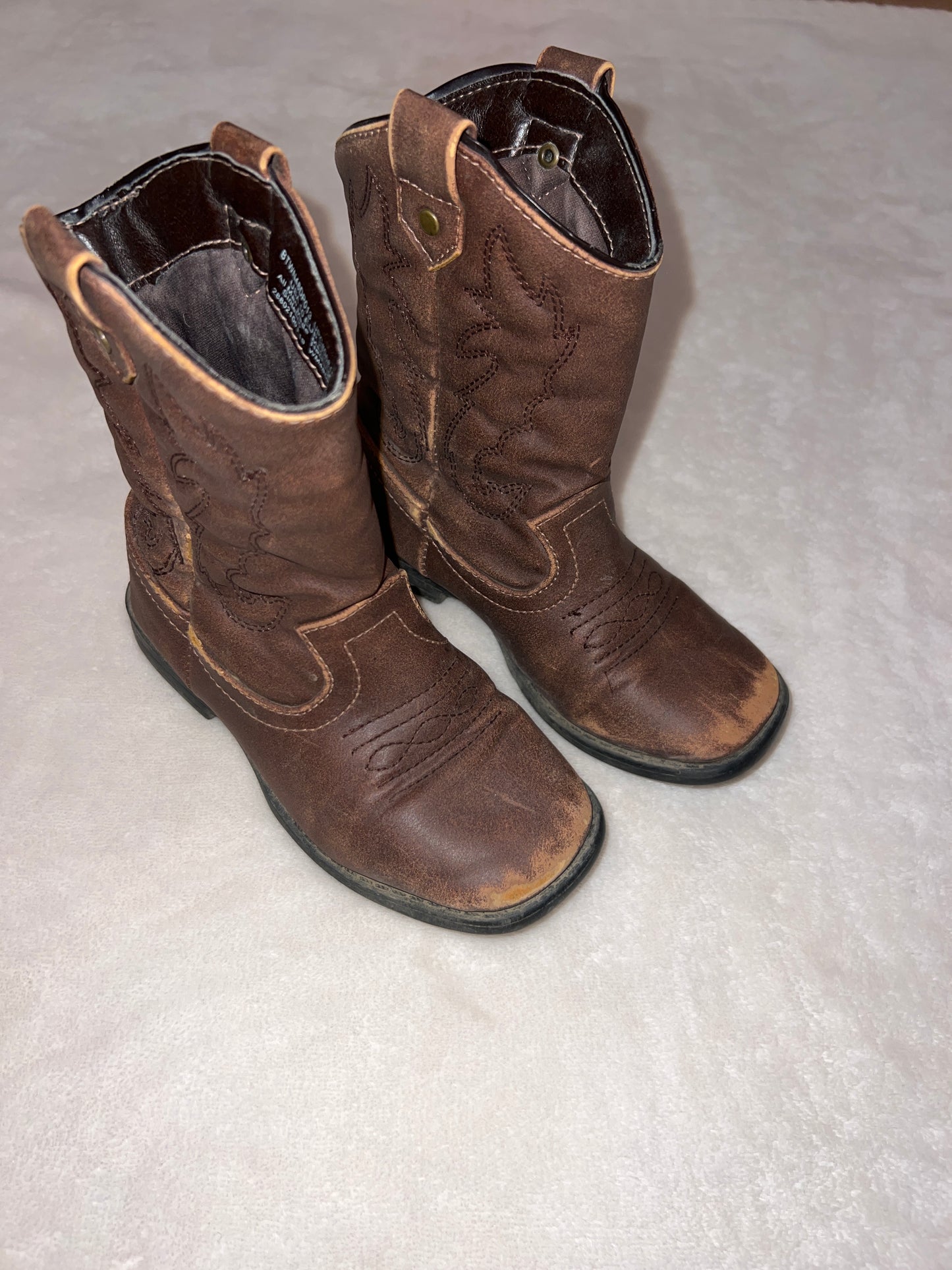 #92A Boys size 10 wonder nation cowboy boots euc (scuffed toe is the look of these)