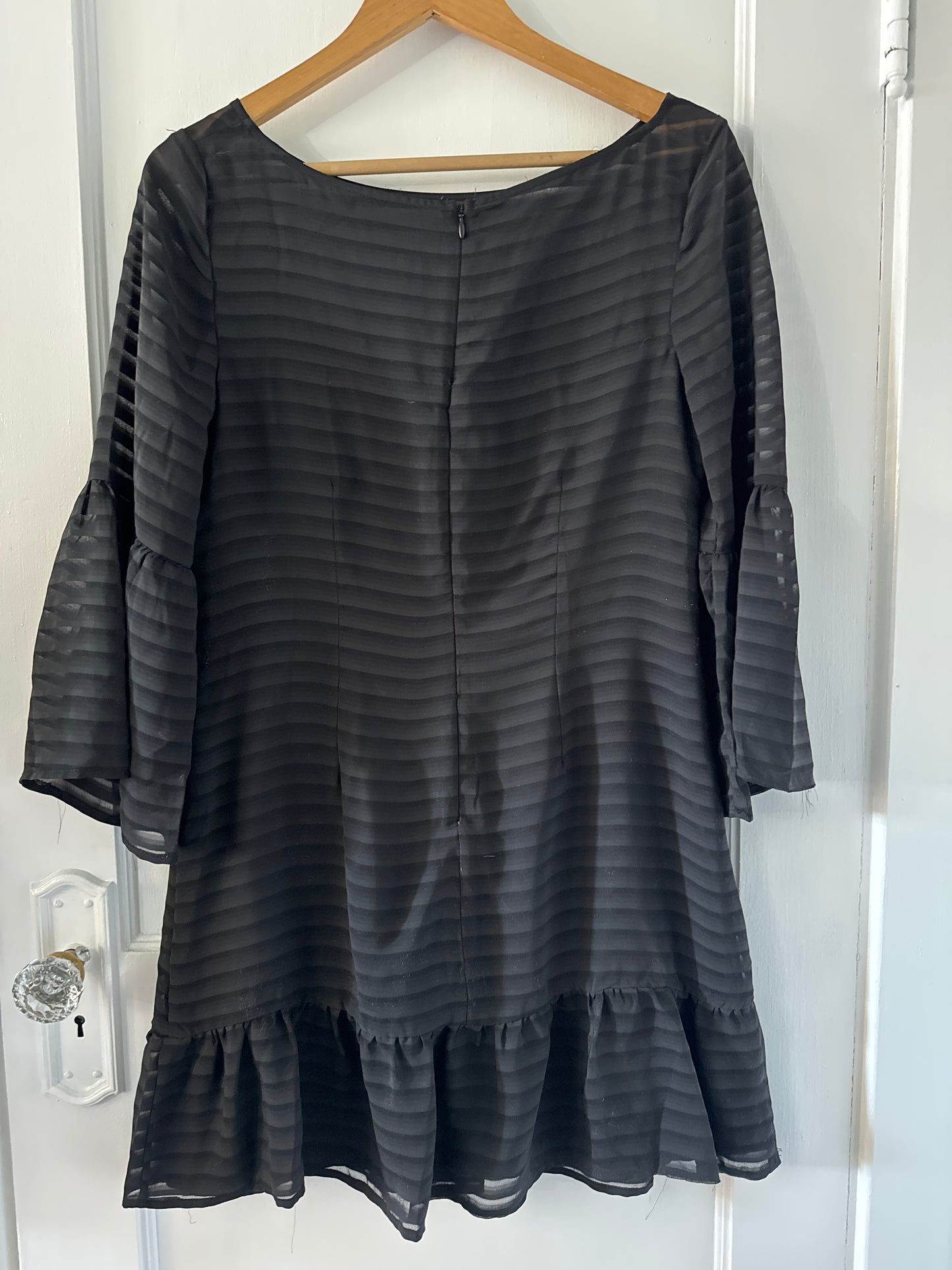 BB Dakota RSVP Black Boat Neck Dress, Sheer Top, Size 8, VGUC, PPU Norwood