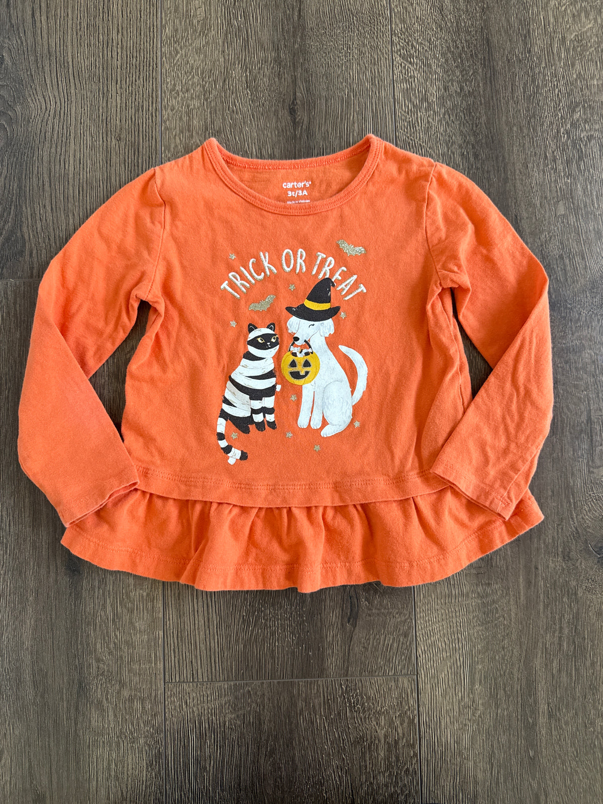 #173 Girls 3T Carters halloween shirt