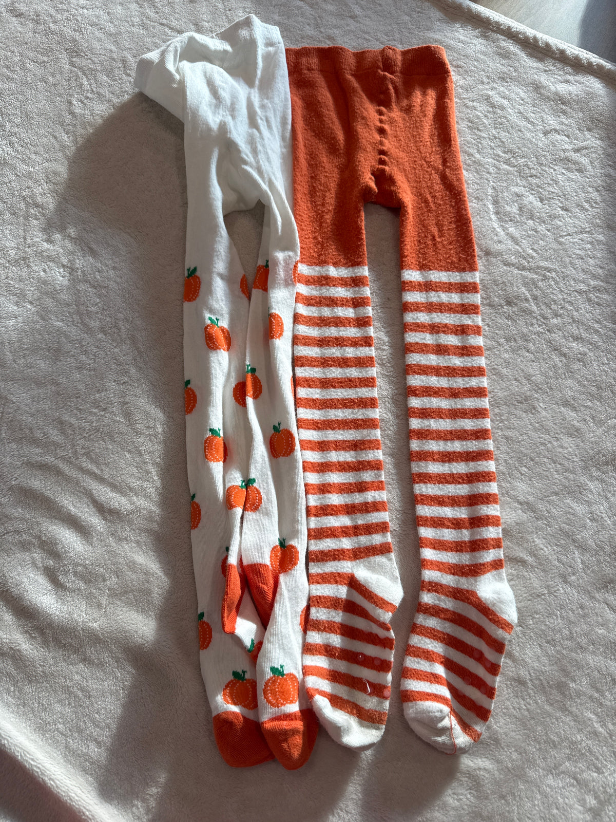 #81 Girls 4/5 Gymboree fall tights nwot and euc